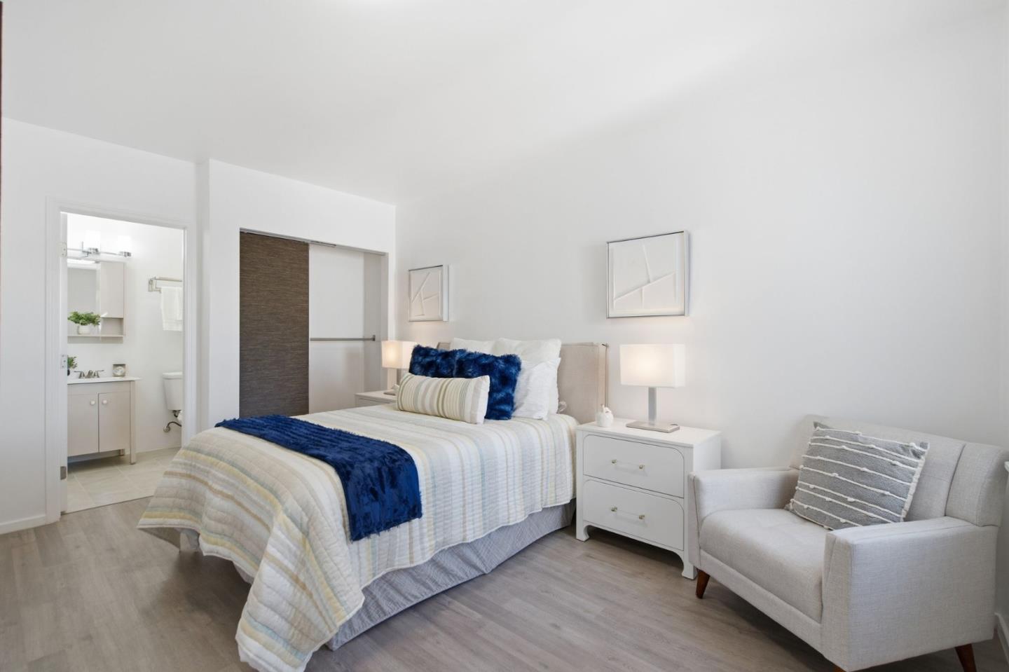 152 West Moltke Street