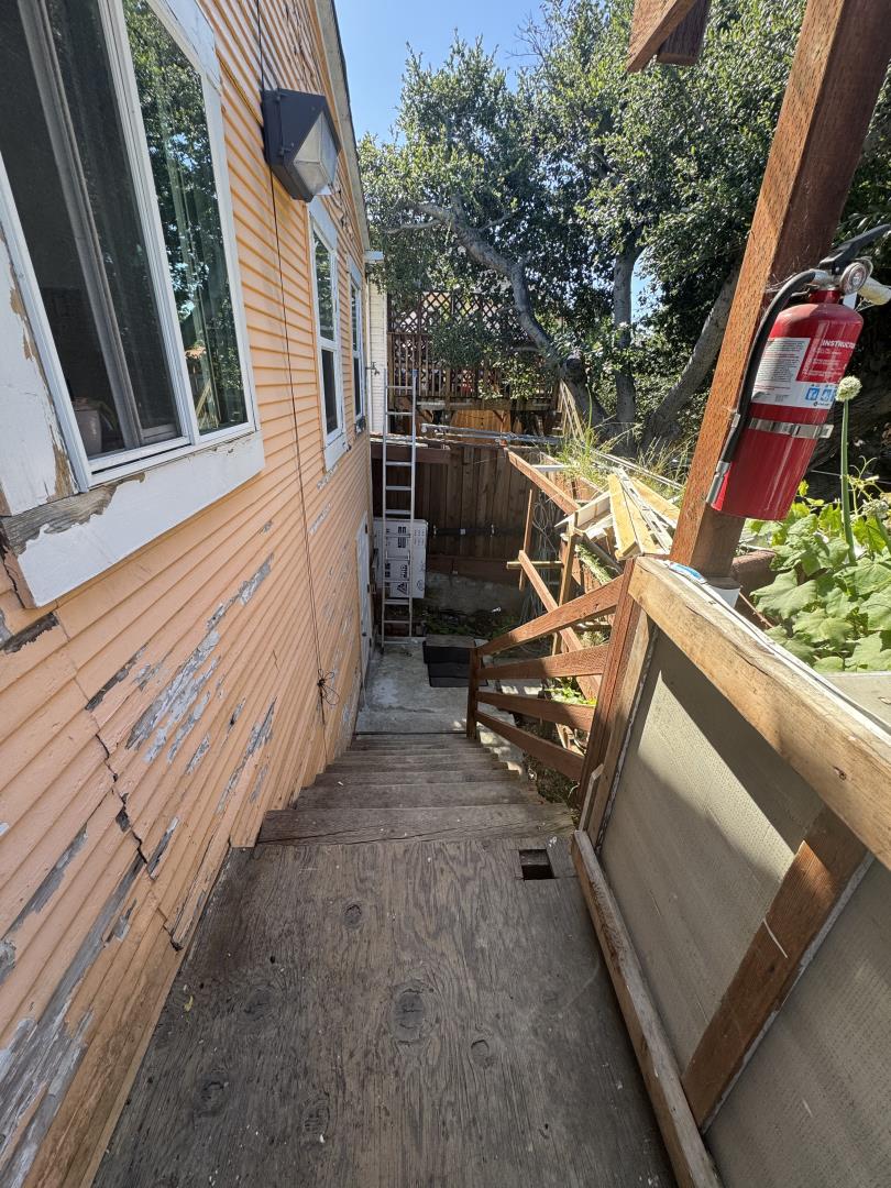 1925 East 27th Street
