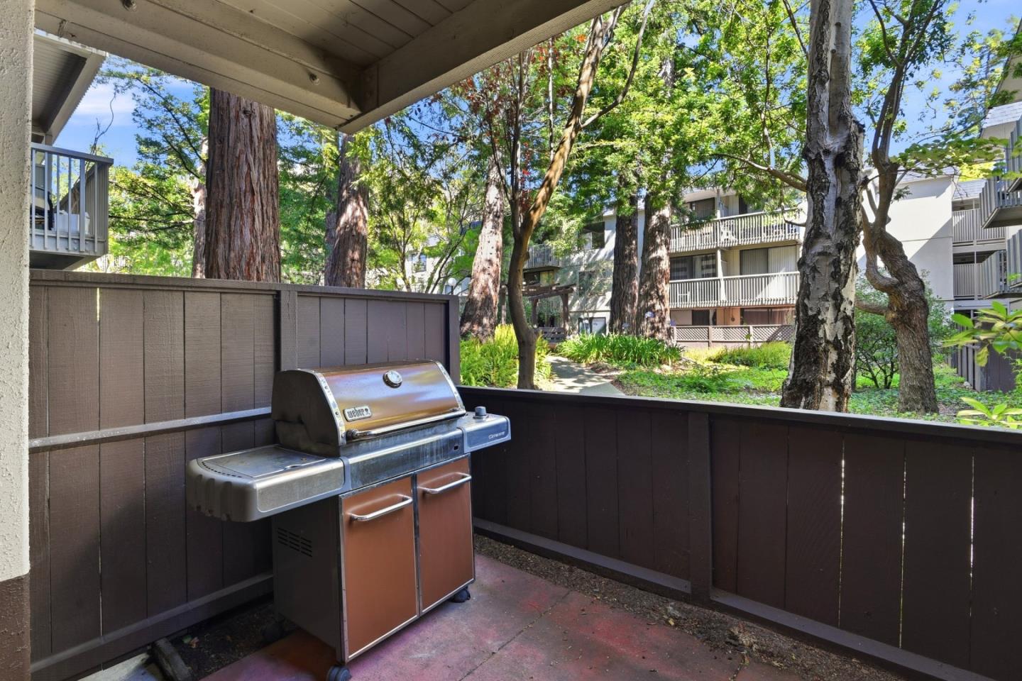 2110 Shelter Creek LN