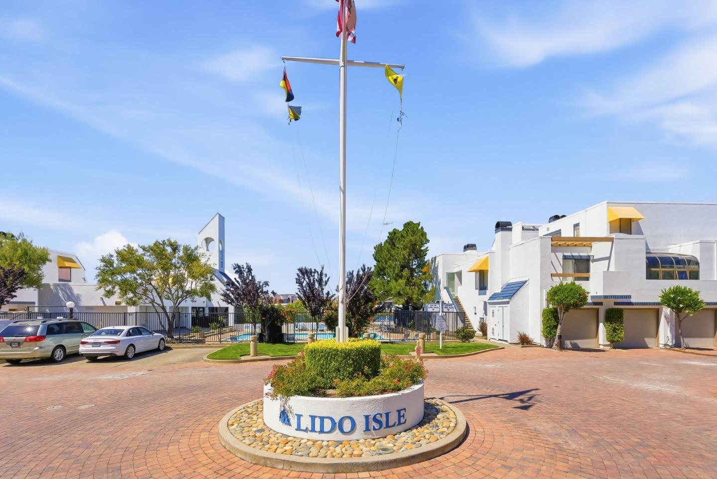 902 Lido Lane