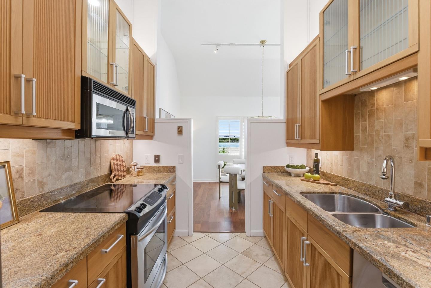 902 Lido Lane