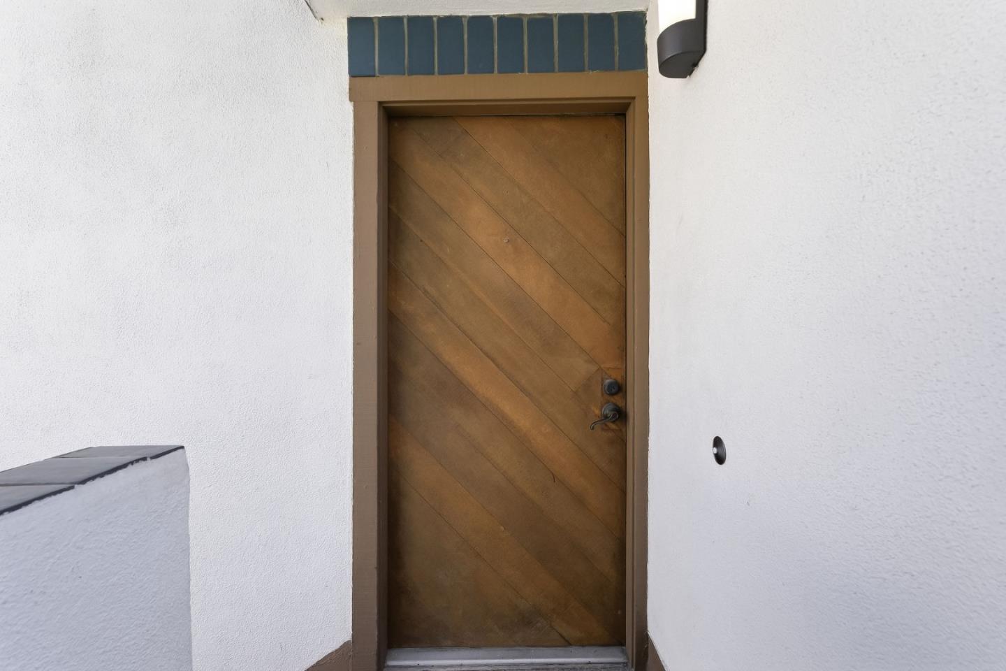 902 Lido Lane
