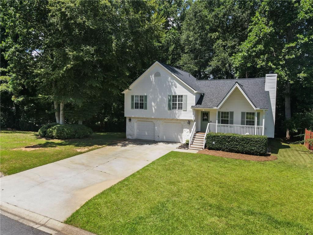 4120 Chanticleer Drive NW