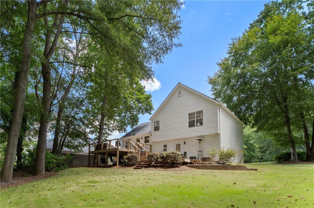 4120 Chanticleer Drive NW