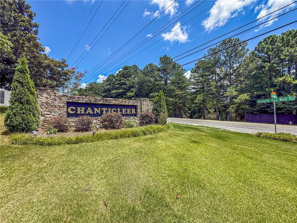 4120 Chanticleer Drive NW