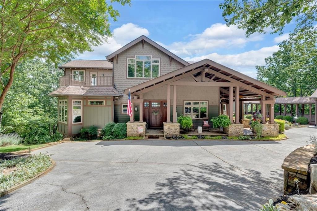 52 Waterside Drive SE