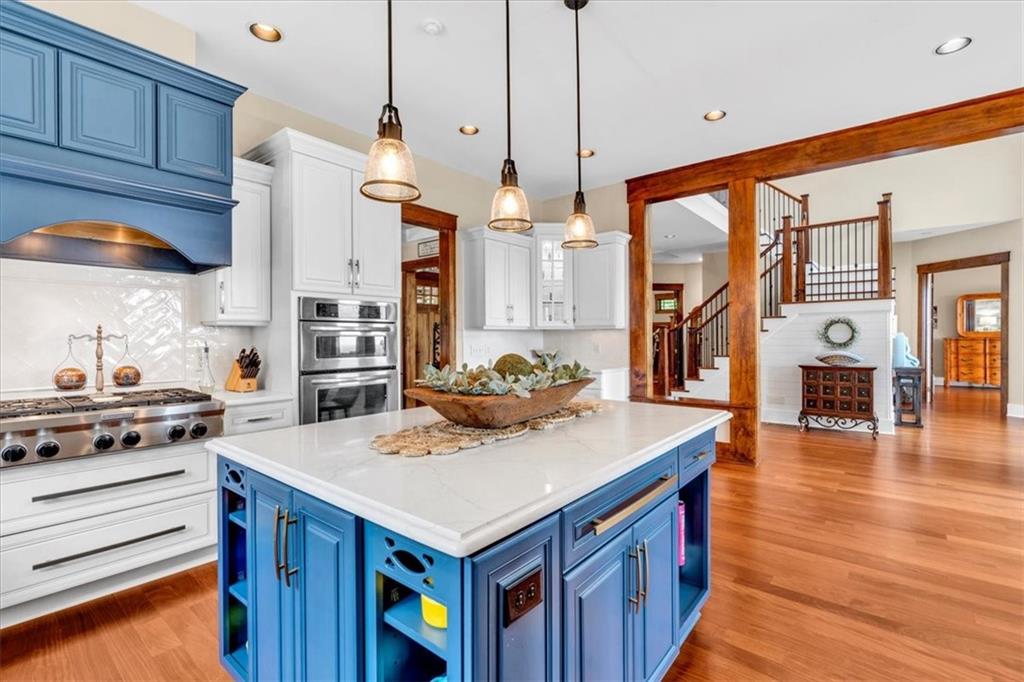 52 Waterside Drive SE