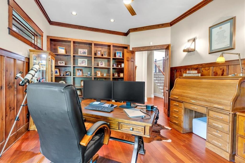 52 Waterside Drive SE