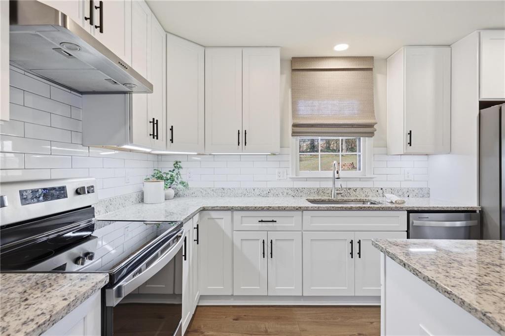 2870 Old Carriage Drive SW