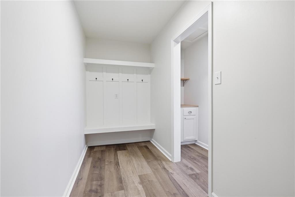 2870 Old Carriage Drive SW