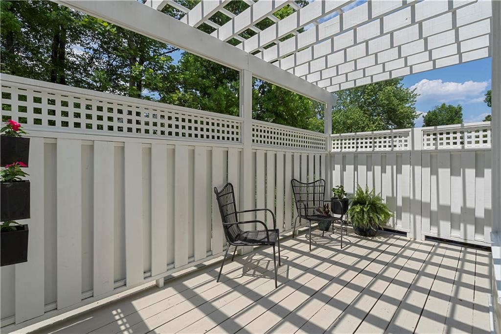 1174 Bowerie Chase