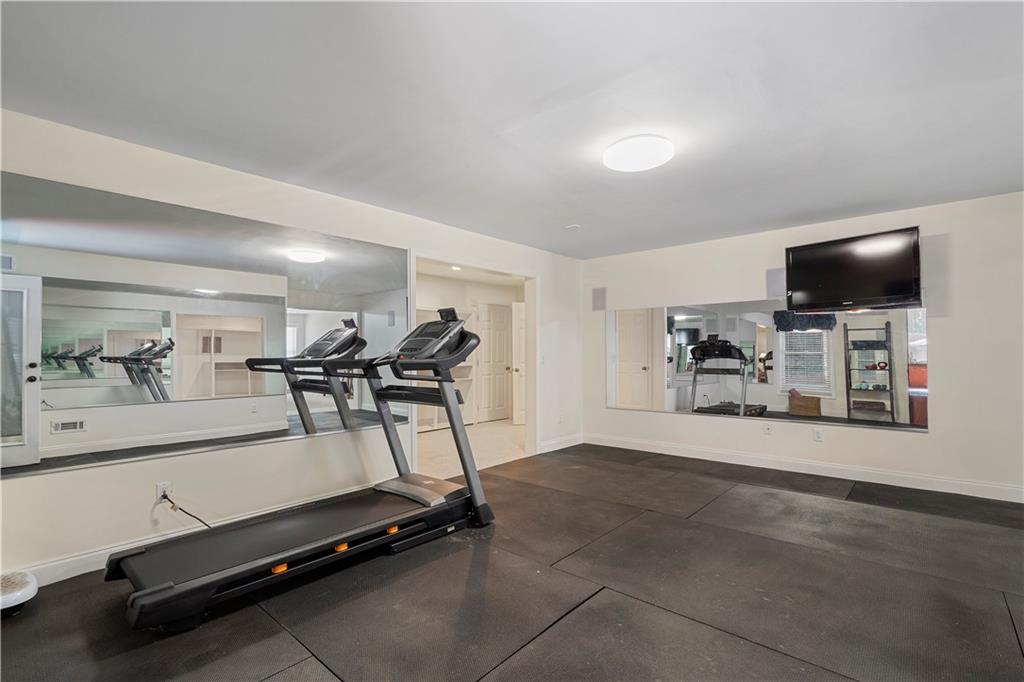 1174 Bowerie Chase