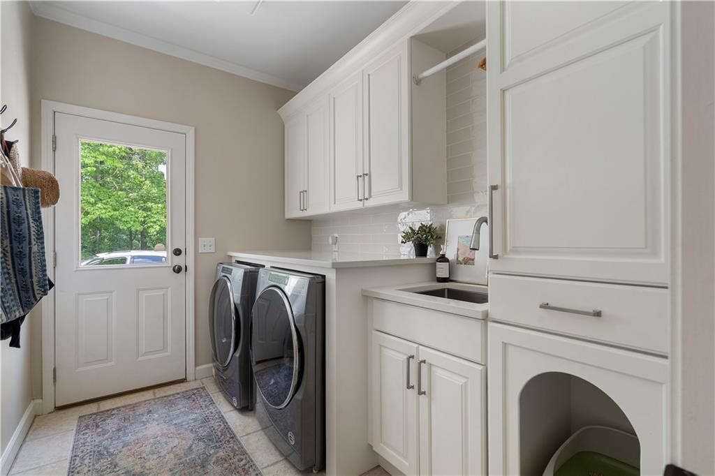 1174 Bowerie Chase