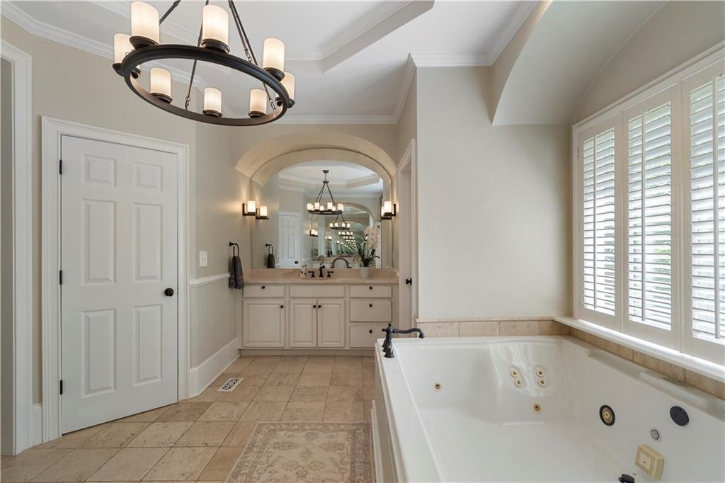 1174 Bowerie Chase