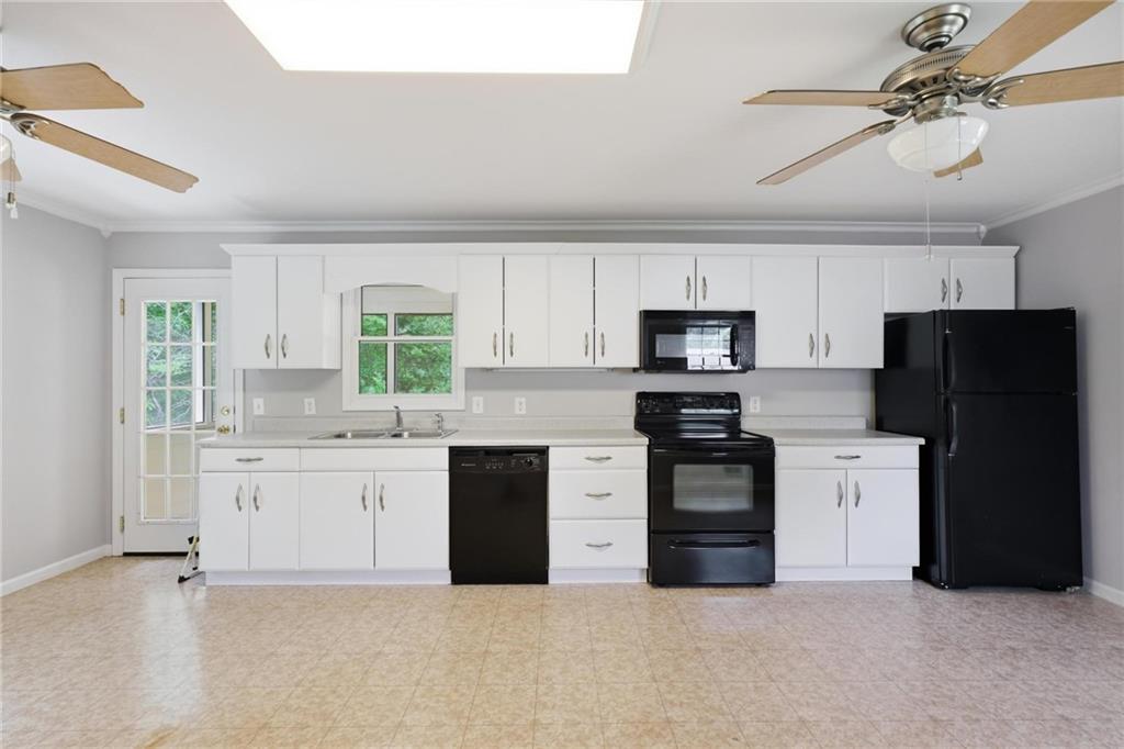 1995 Calvary Hill Court SW