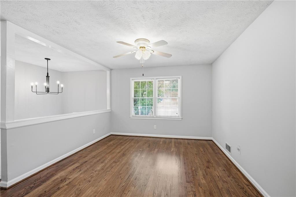 1995 Calvary Hill Court SW