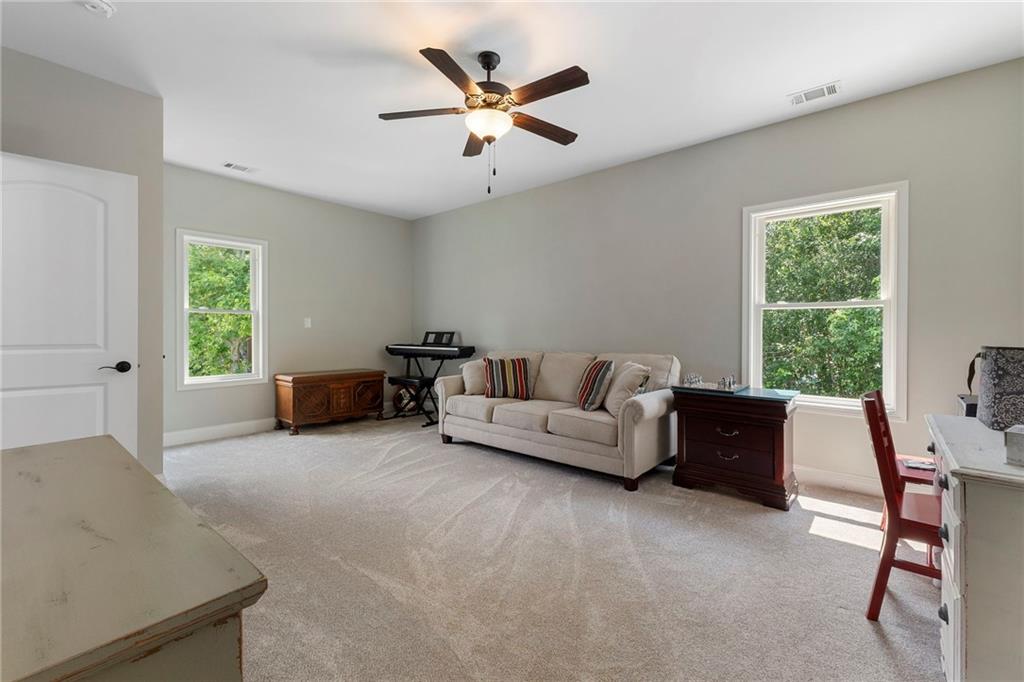 230 Mcarthur Drive