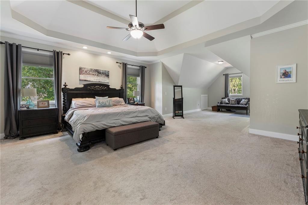 230 Mcarthur Drive