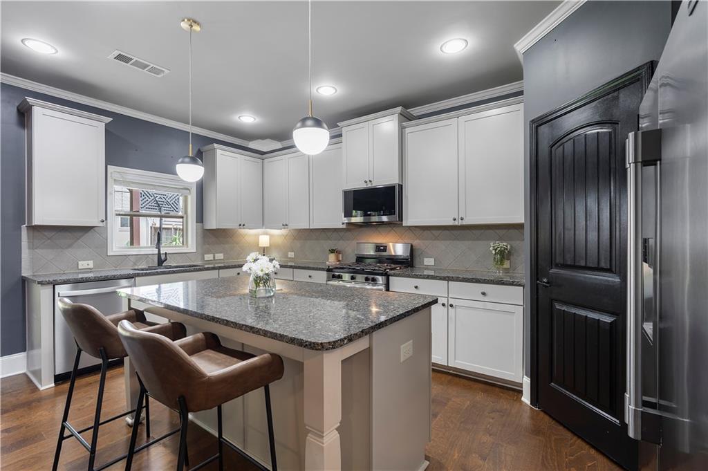 46 Oak Mill Terrace