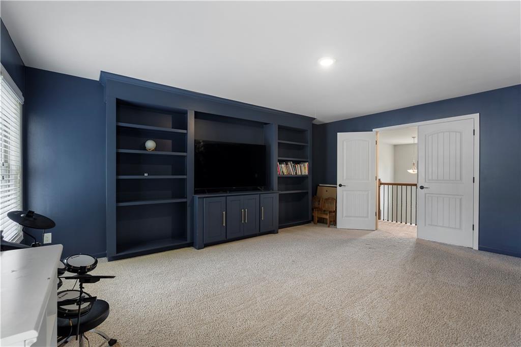 46 Oak Mill Terrace