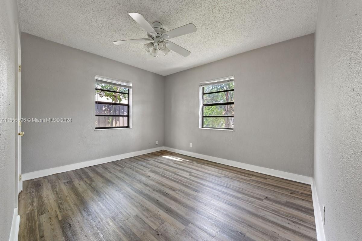 301 NW 51st St