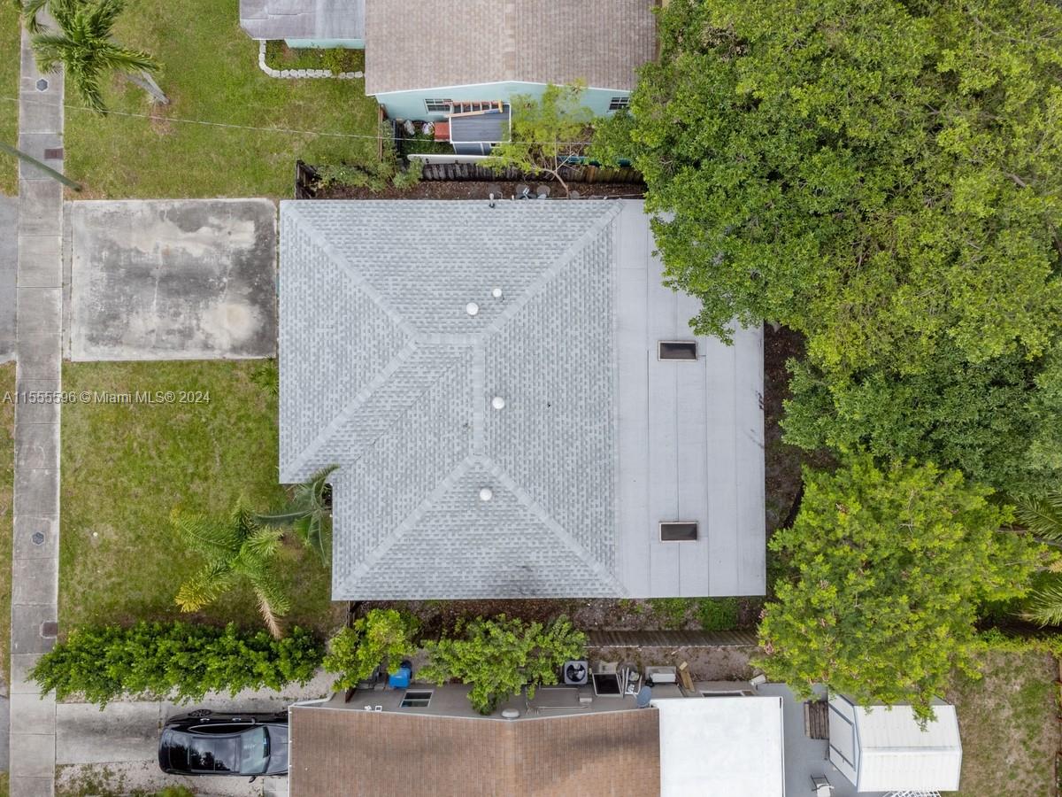 301 NW 51st St