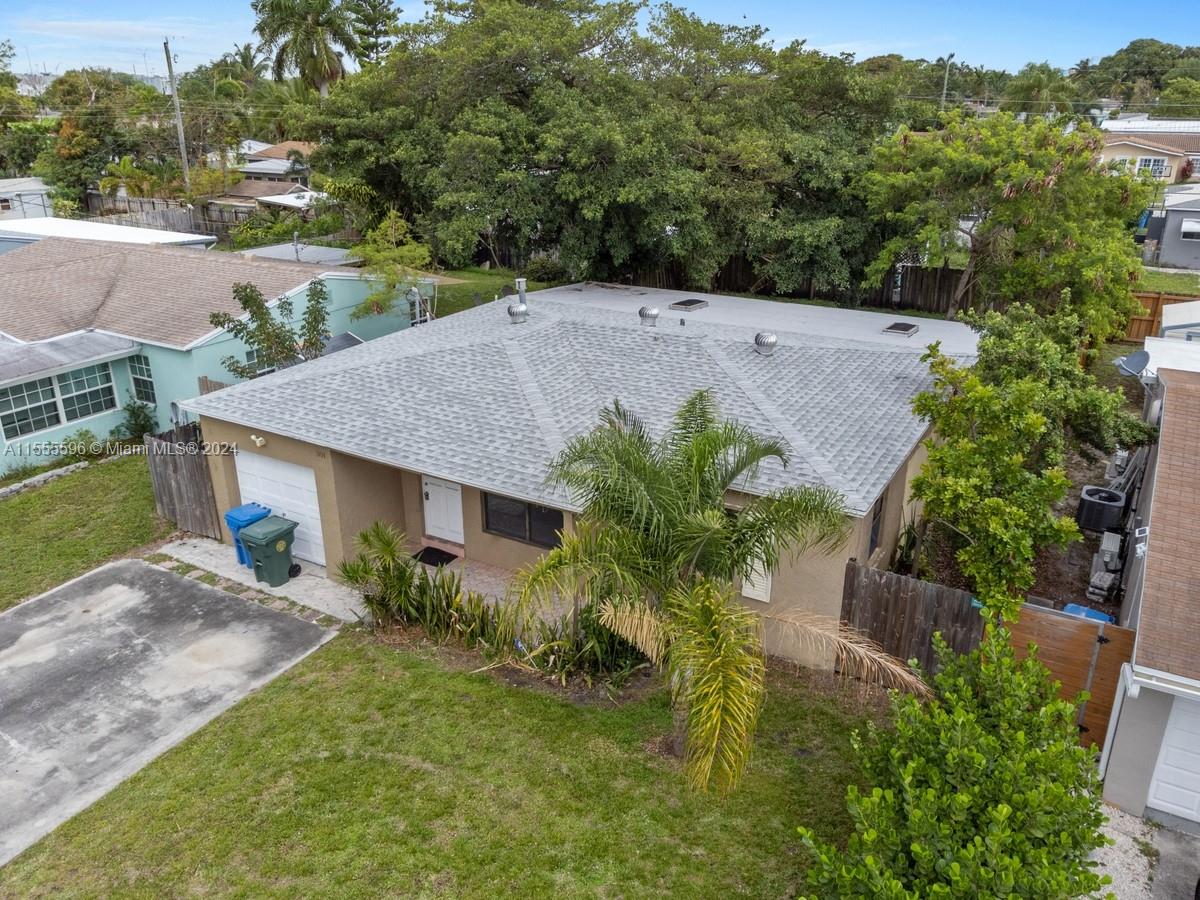301 NW 51st St
