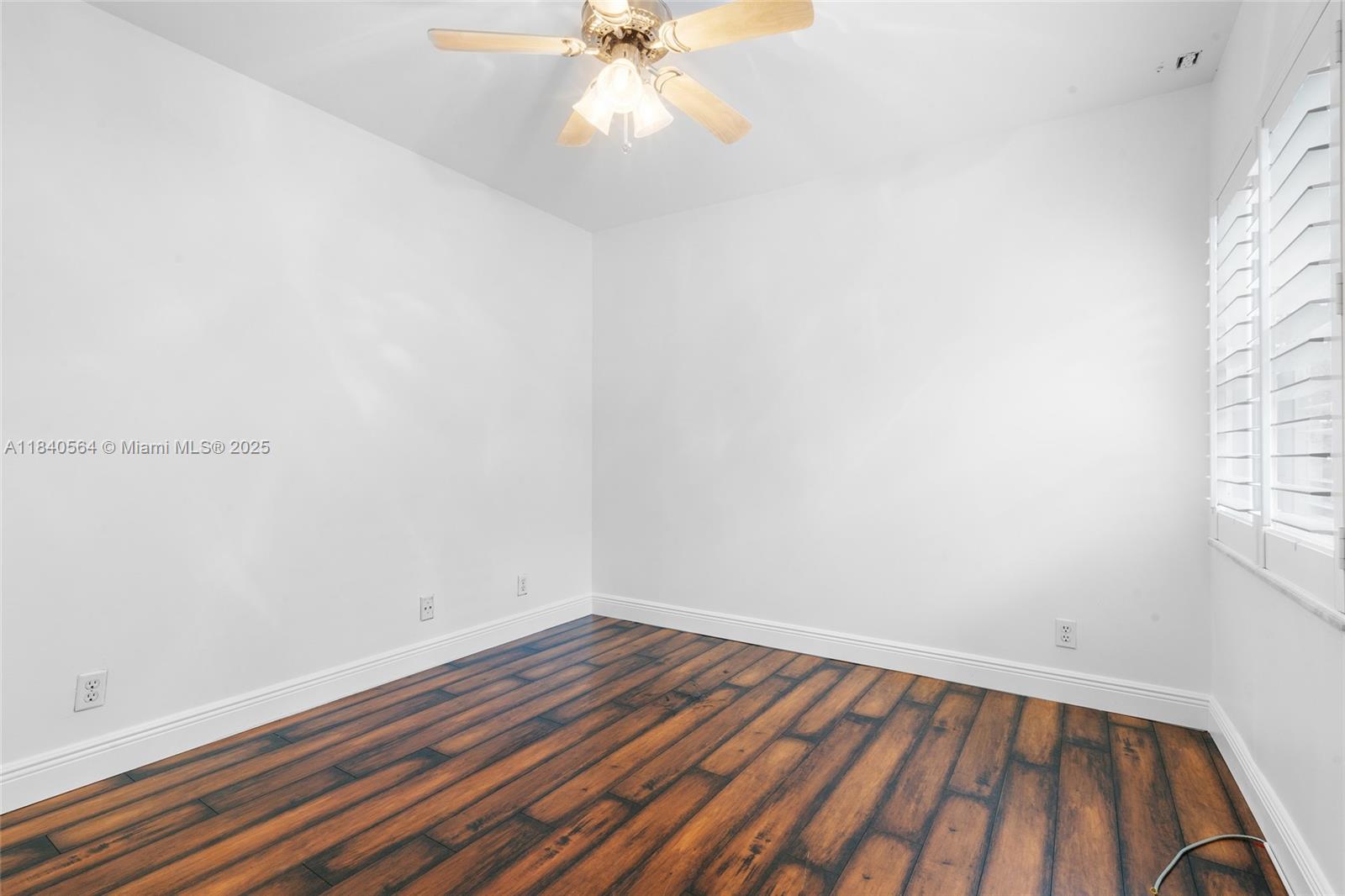 5919 NW 59th Ave