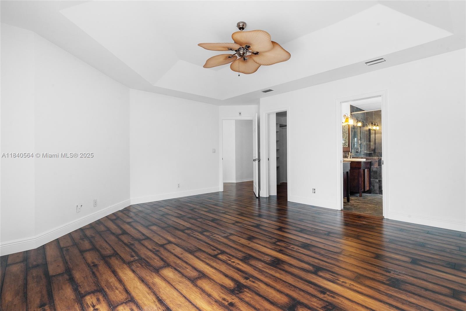 5919 NW 59th Ave