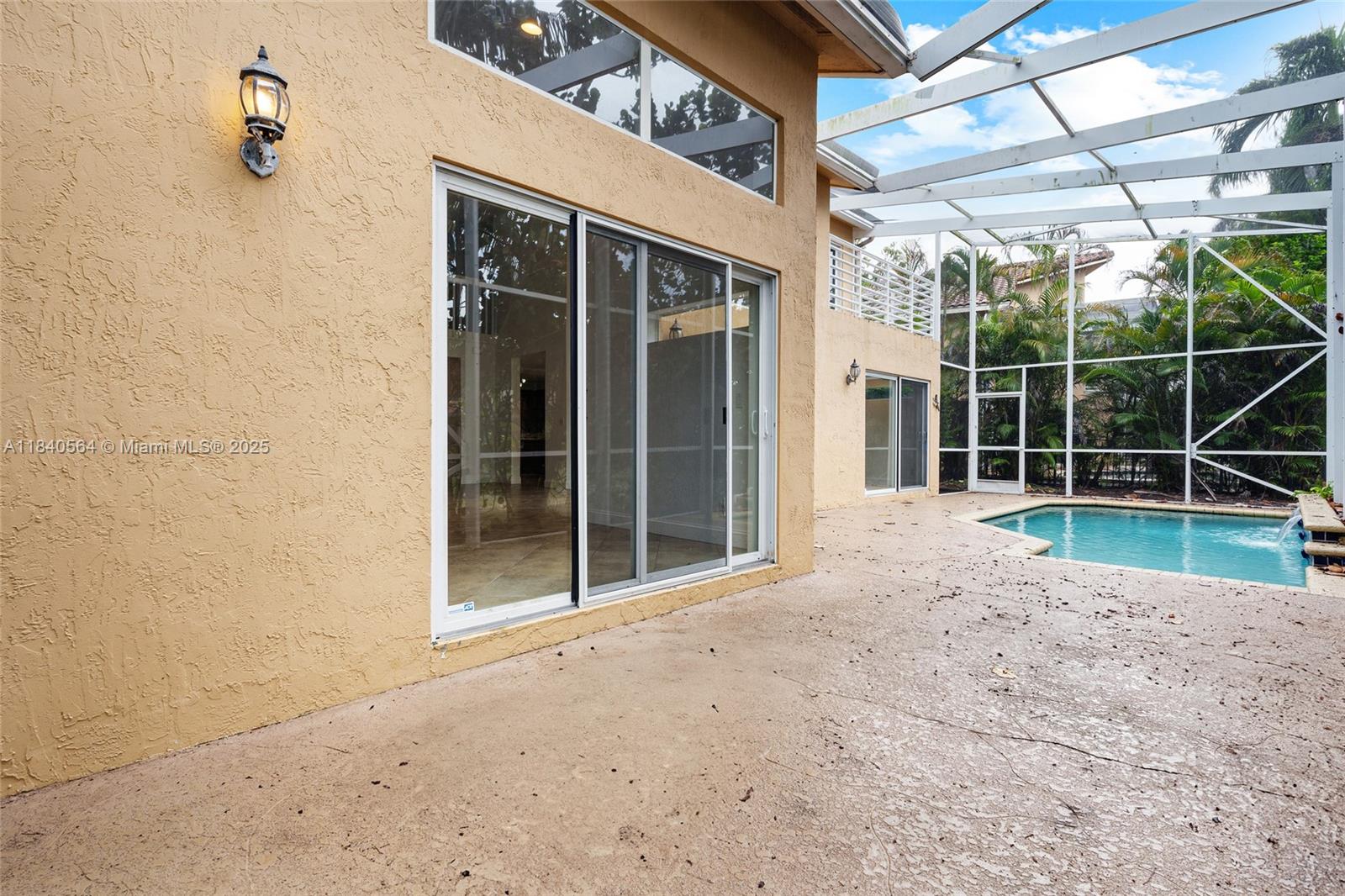 5919 NW 59th Ave