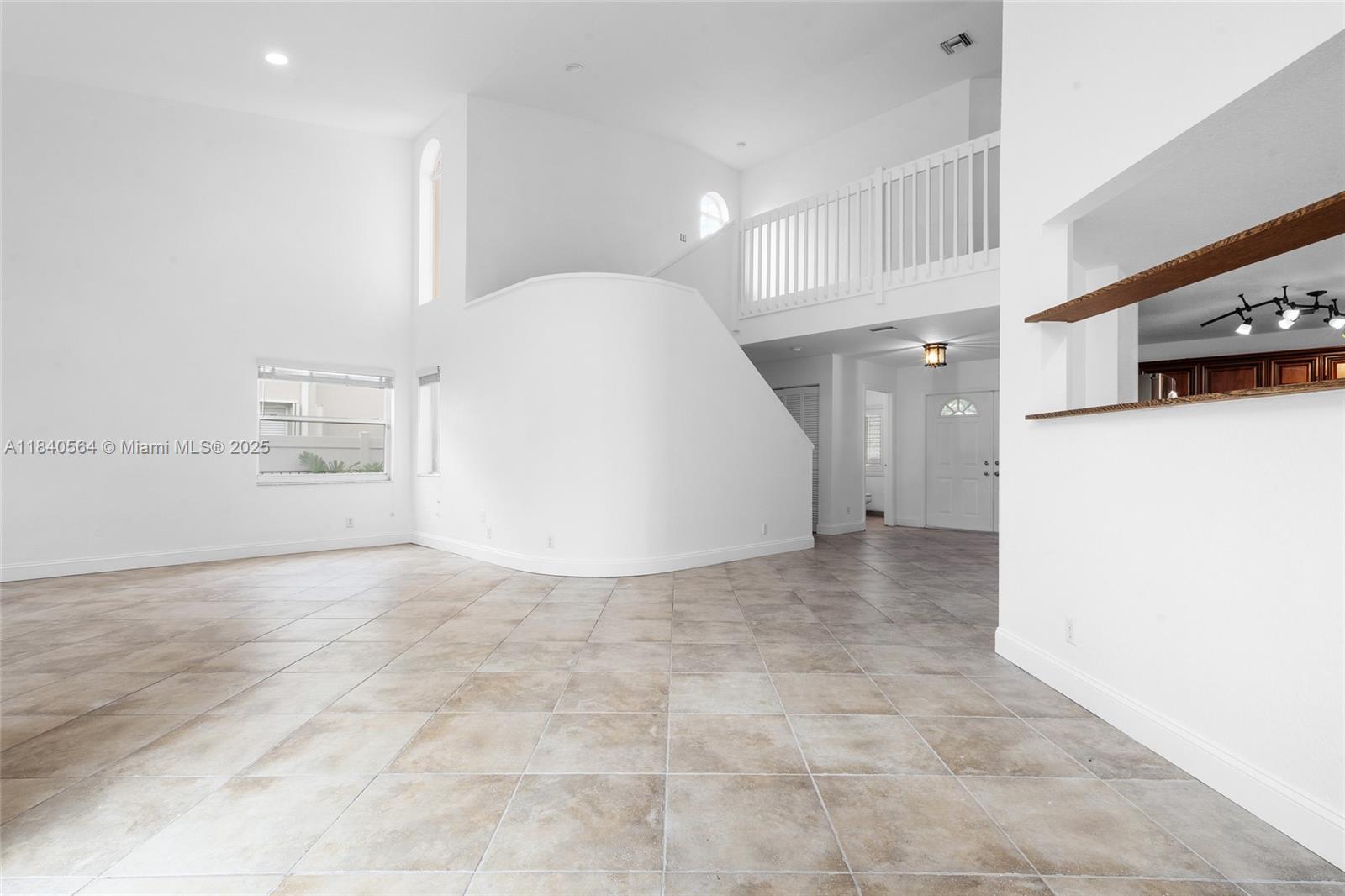 5919 NW 59th Ave