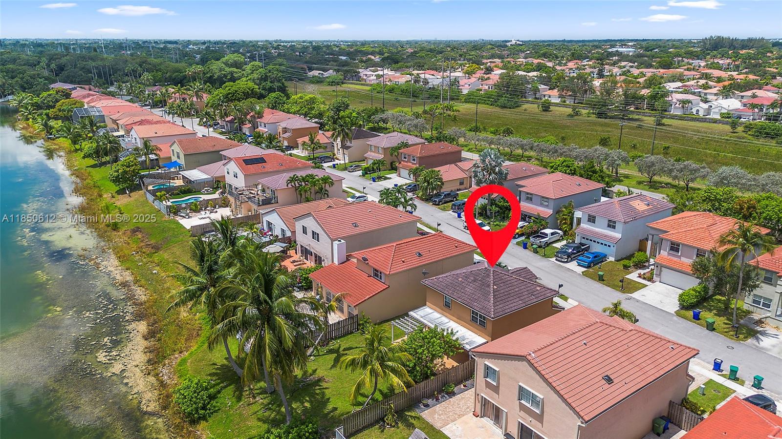 3226 W Buena Vista Dr