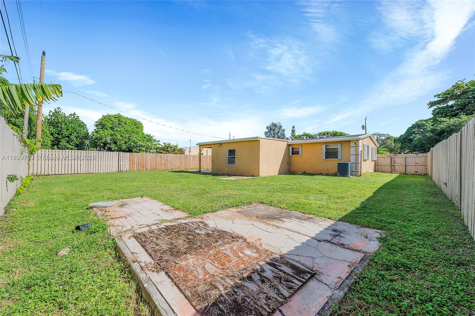 2545 NW 59th Ave