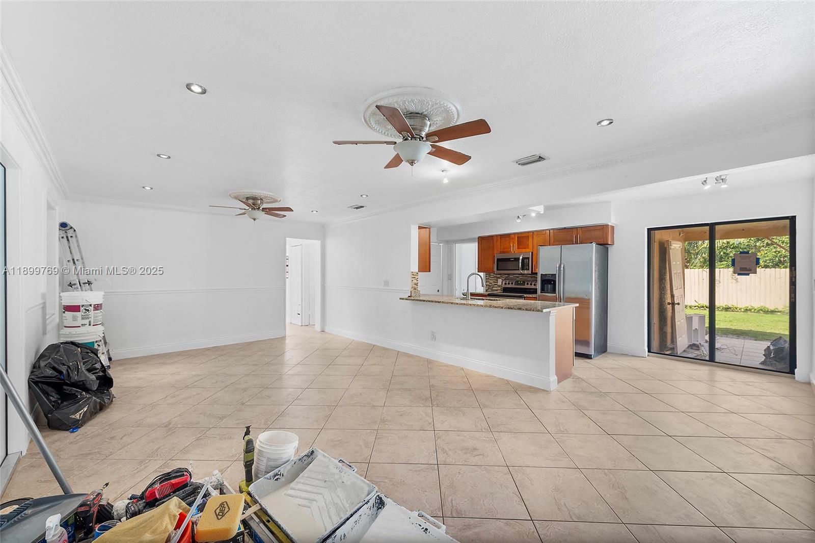 2545 NW 59th Ave