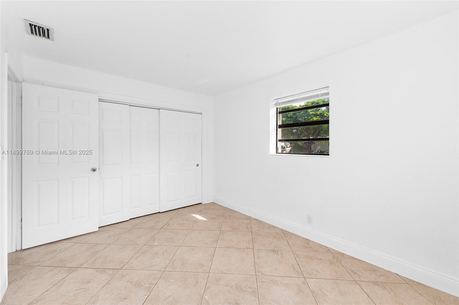 2545 NW 59th Ave