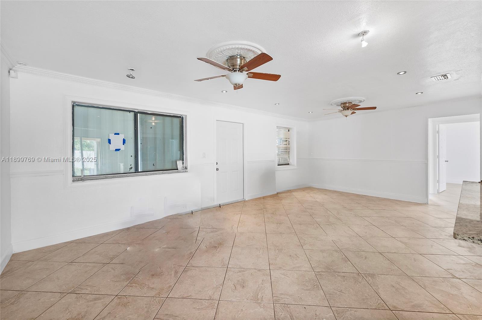 2545 NW 59th Ave