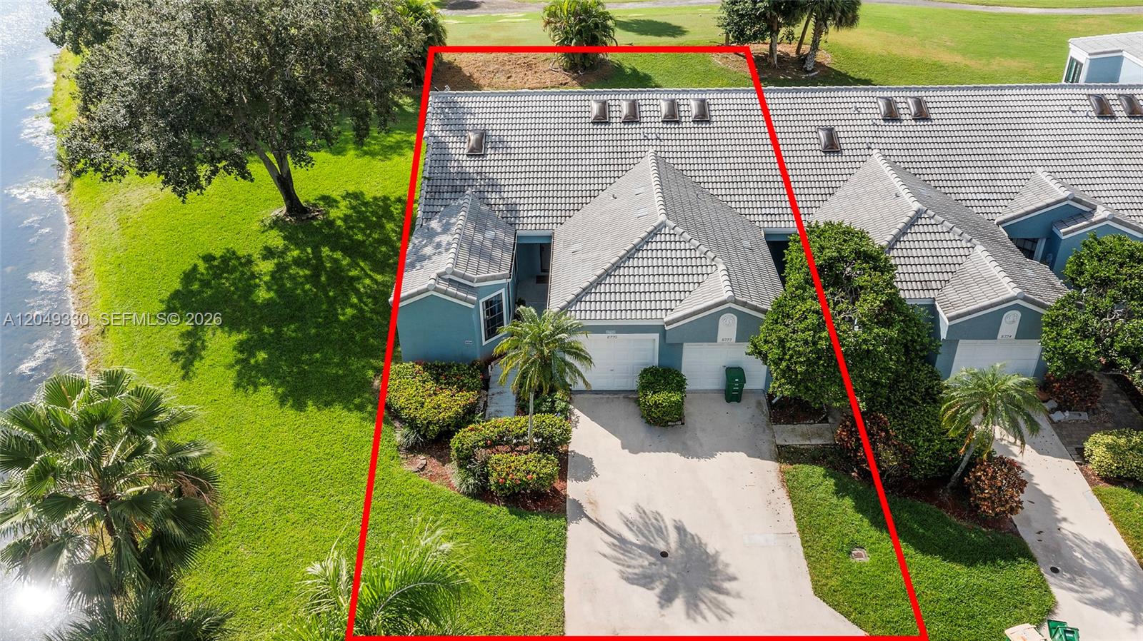 8220 Waterford Ln