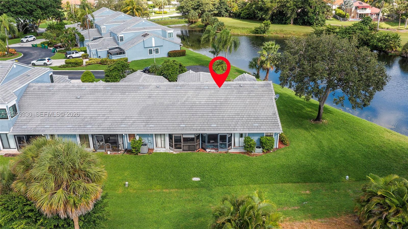 8220 Waterford Ln