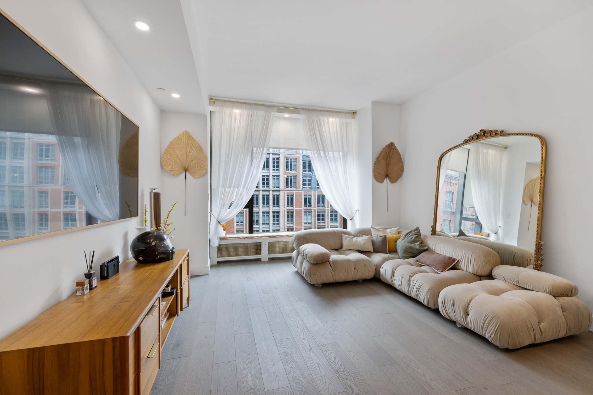 505 Greenwich Street 8-G