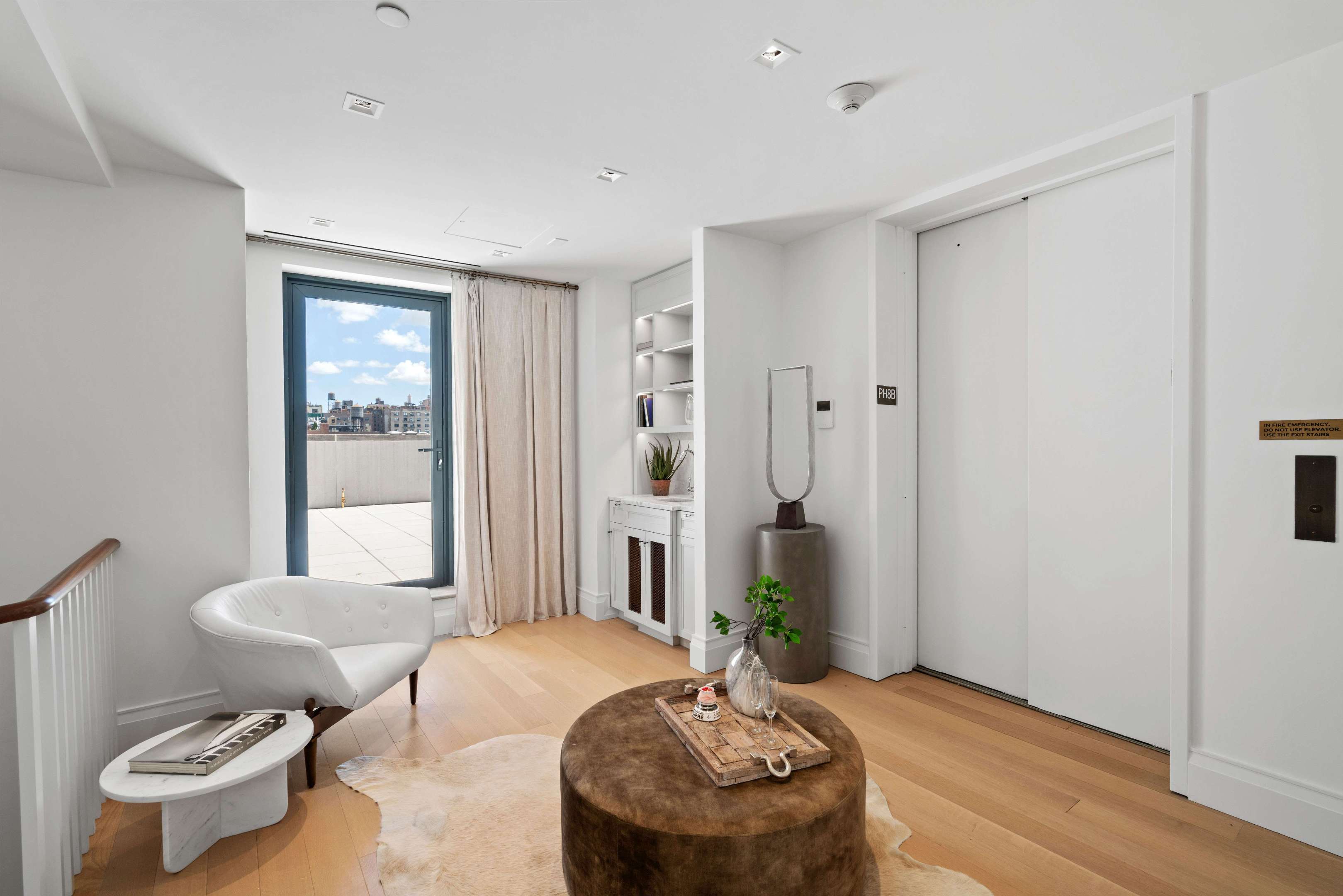 164 W 74th Street PHB