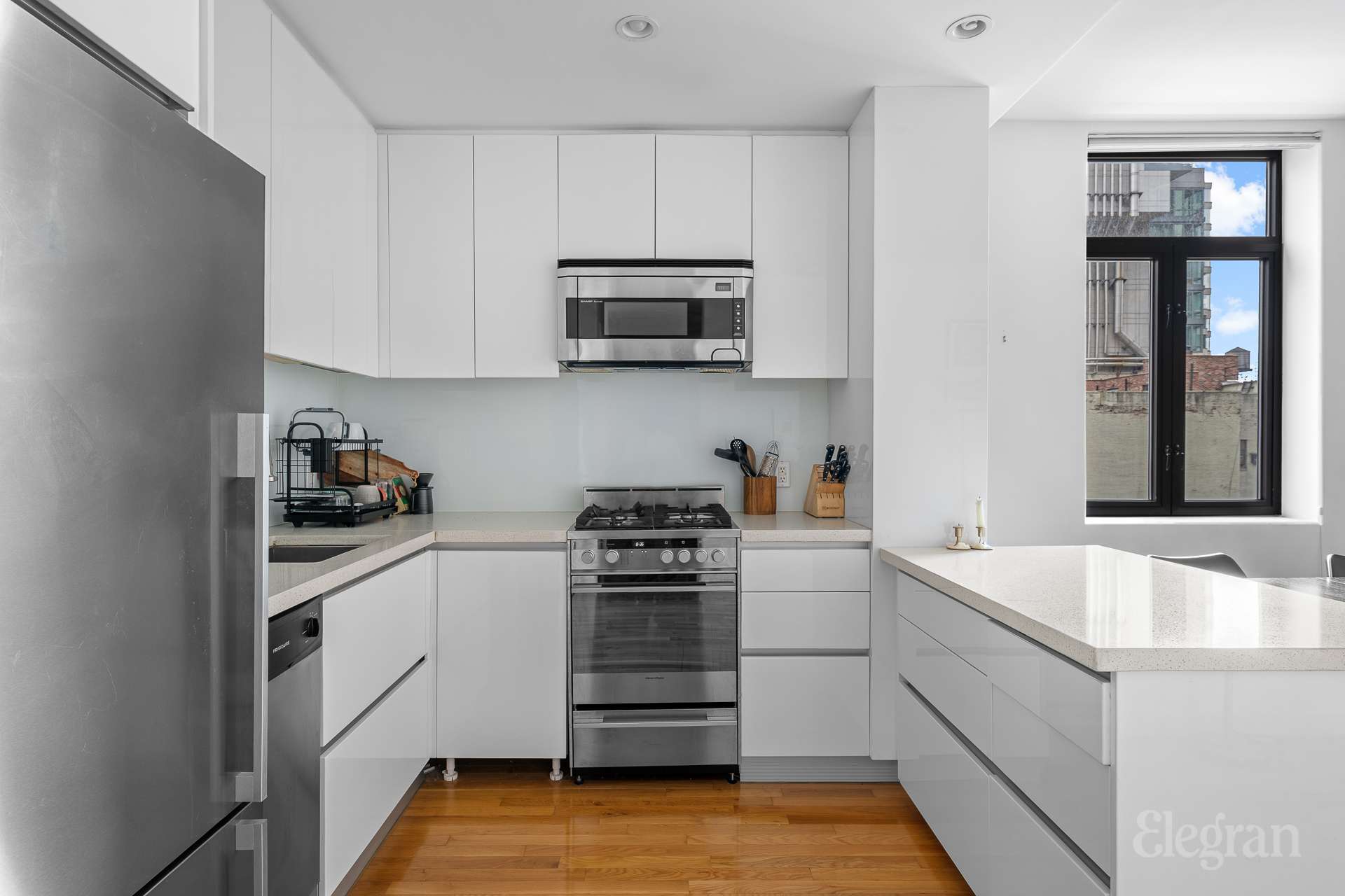 148 E 24th Street 8D