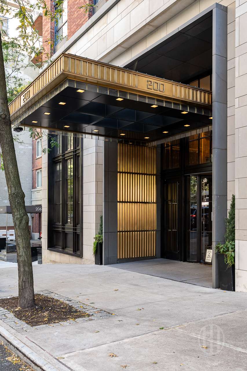 200 E 95th Street 5C