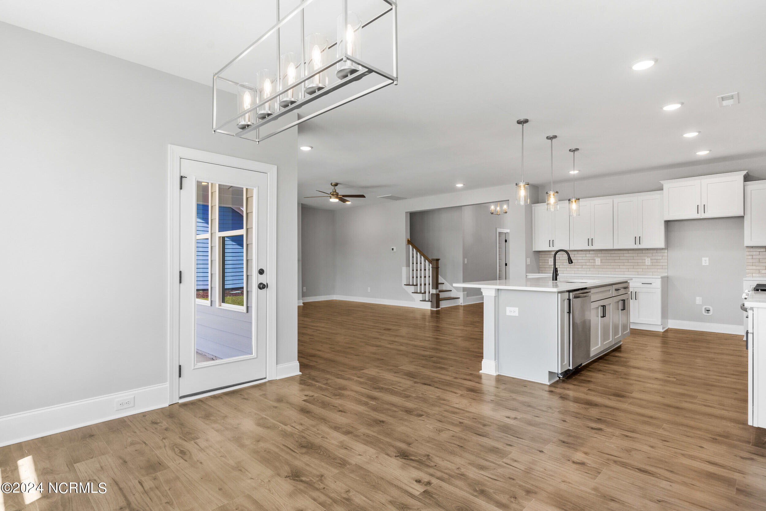 266 Sailor Sky Way, 416