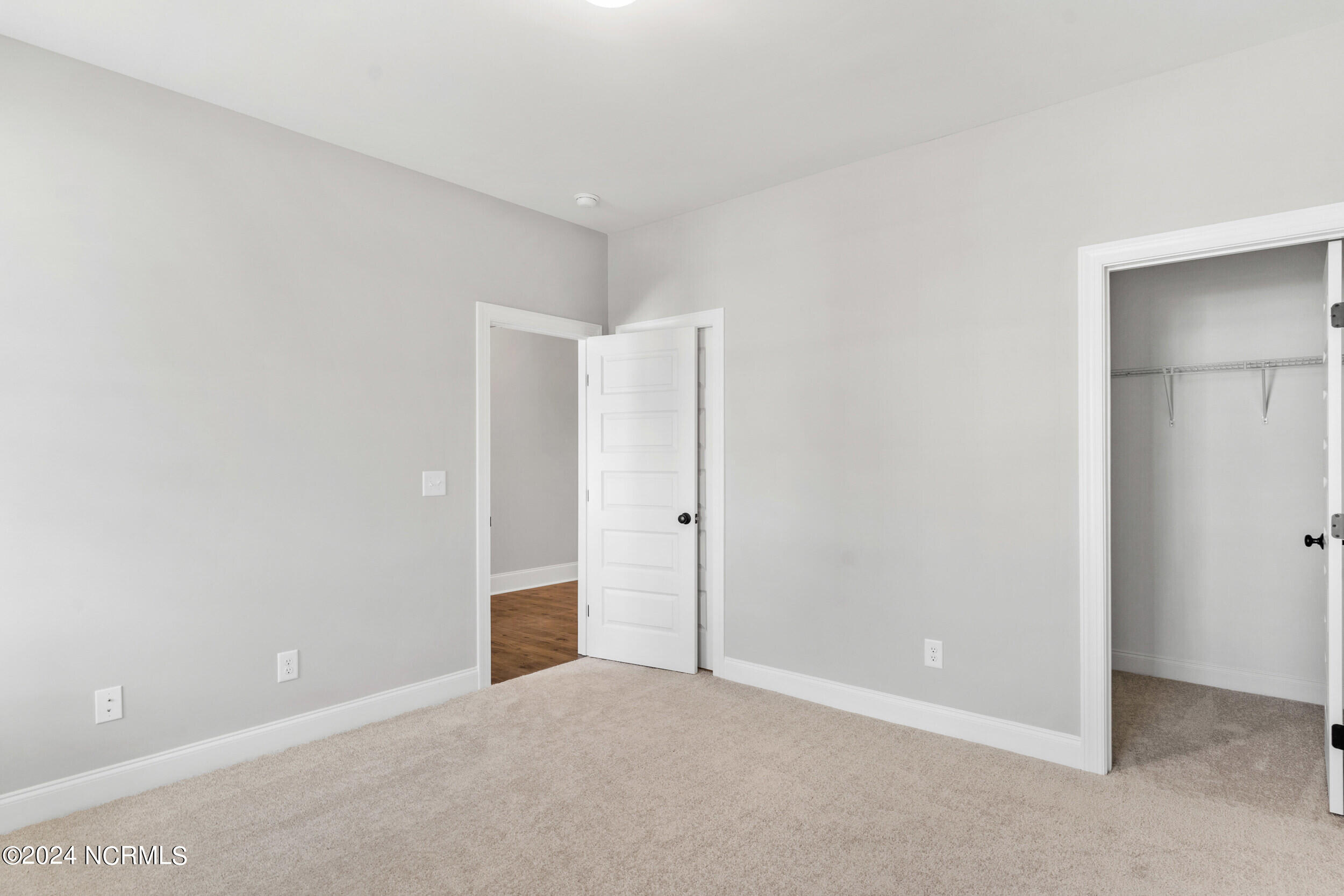 266 Sailor Sky Way, 416