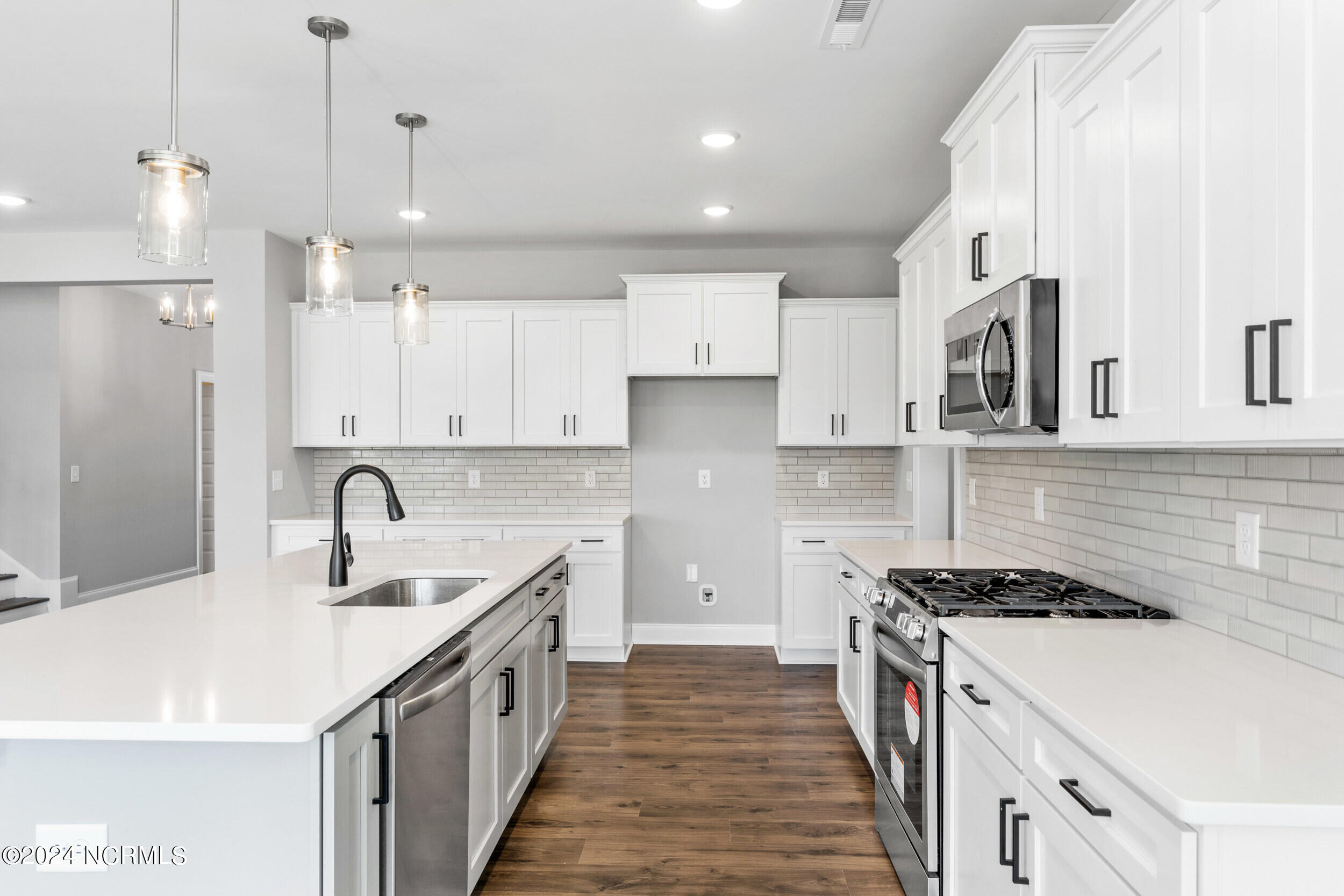 266 Sailor Sky Way, 416