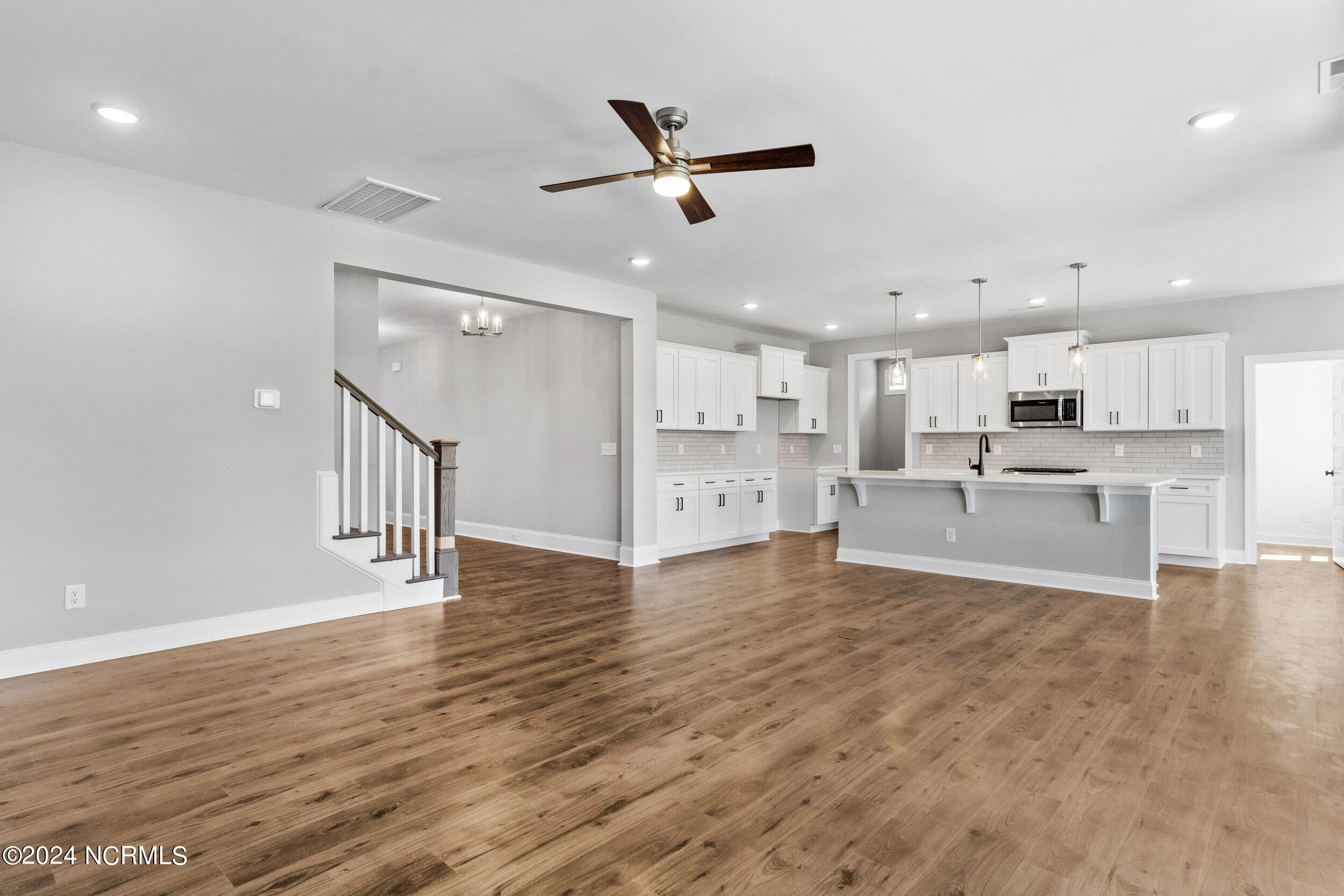 266 Sailor Sky Way, 416