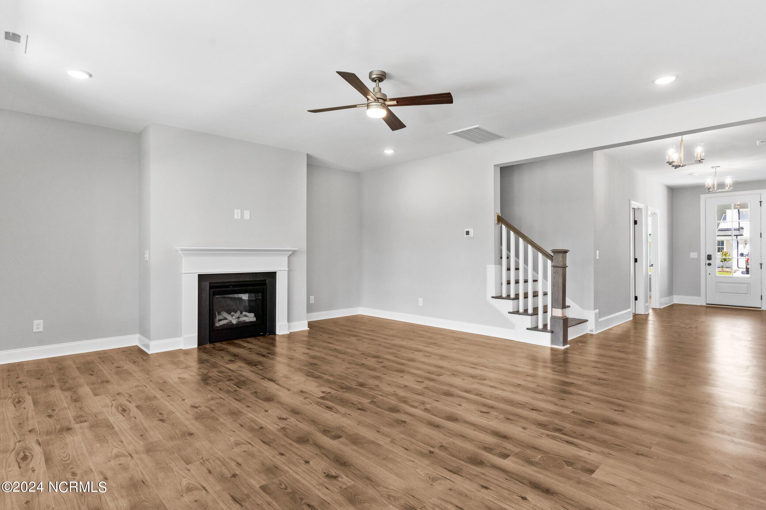 266 Sailor Sky Way, 416