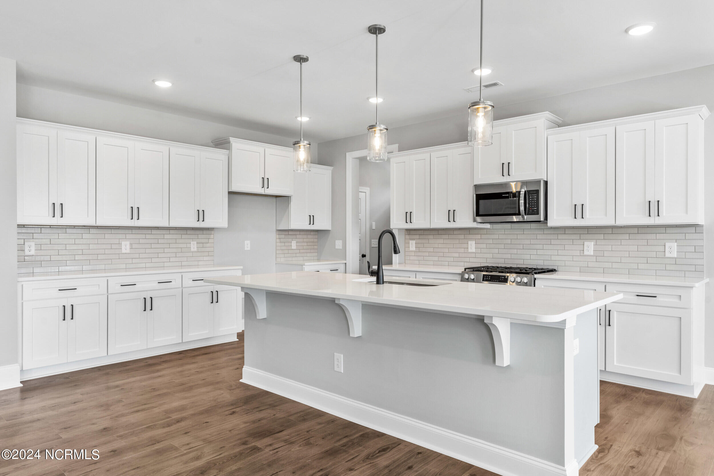 266 Sailor Sky Way, 416