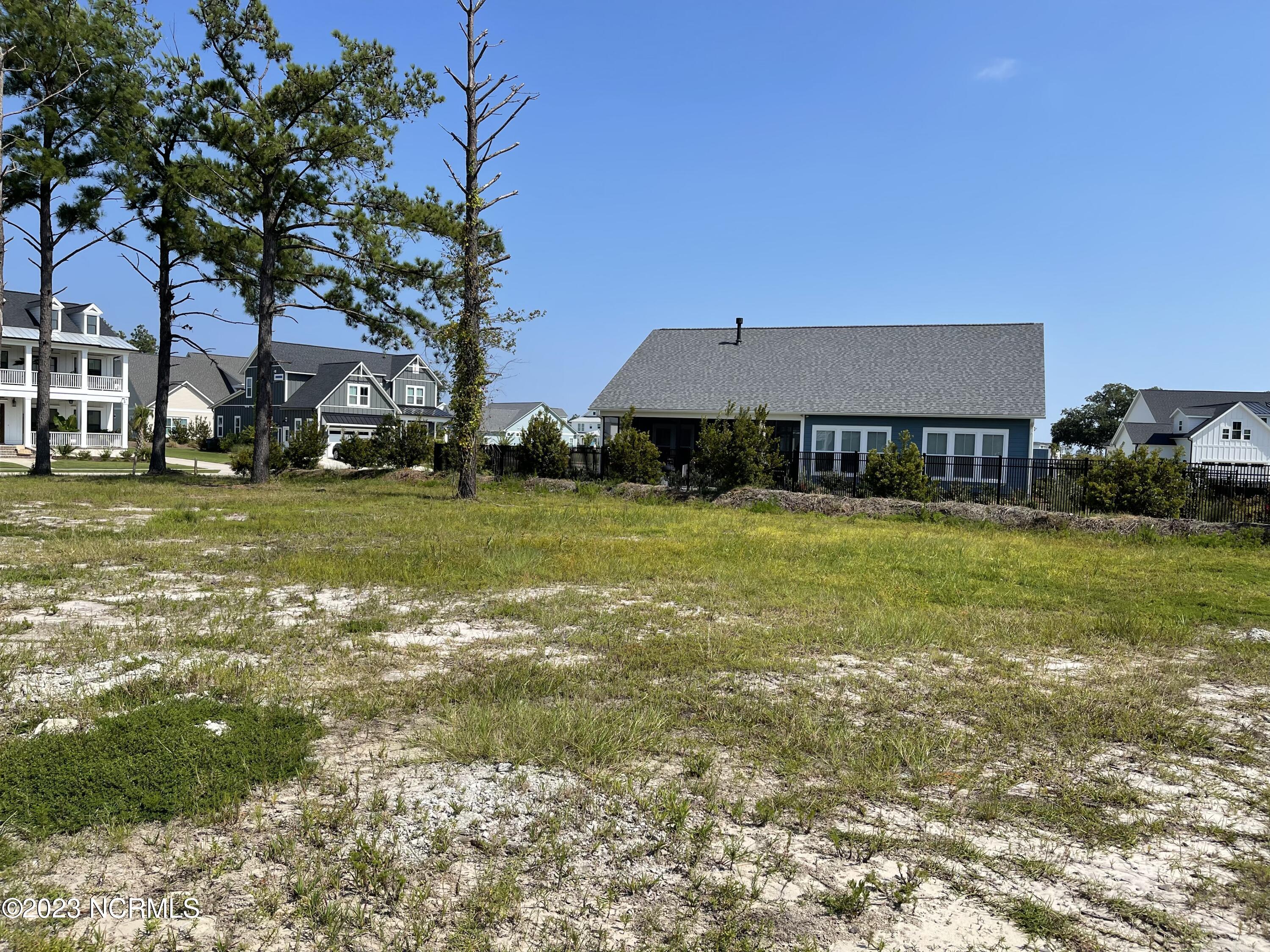 200 213 E Keel East Drive