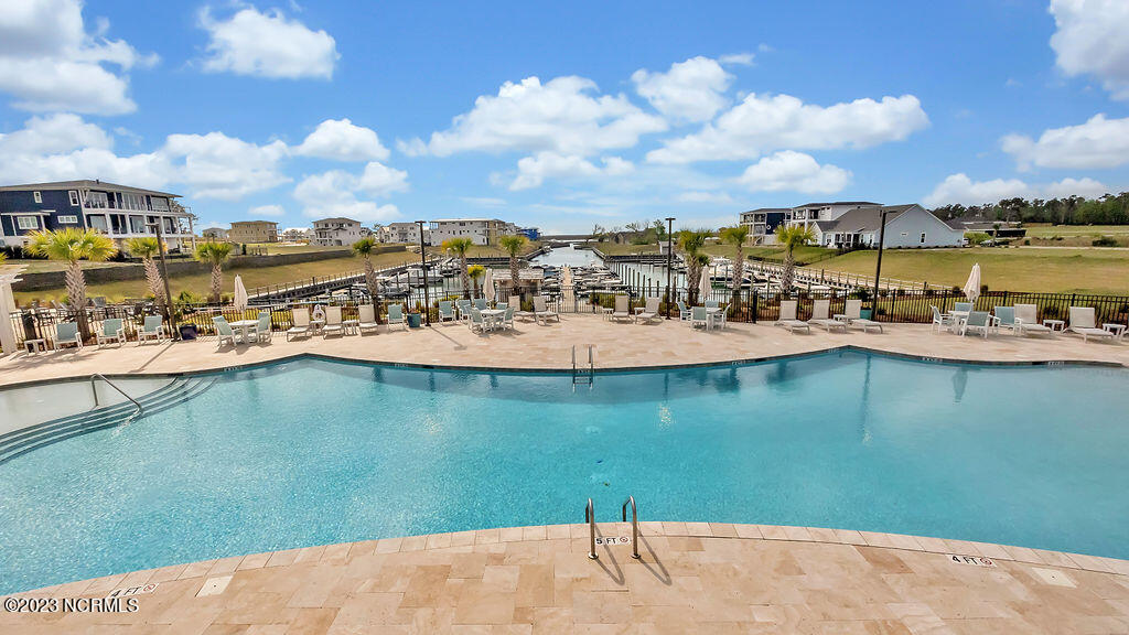 200 213 E Keel East Drive